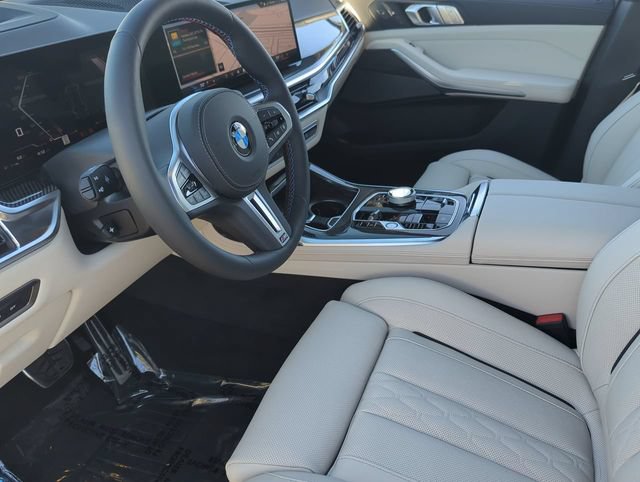 Used 2026 BMW X7 M60i AWD/4WD image 16
