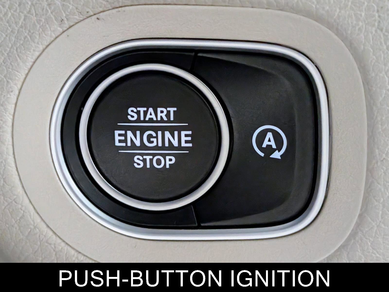 Used 2024 Mercedes-Benz GLE 350 4MATIC w/ AMG Line Exterior image 32