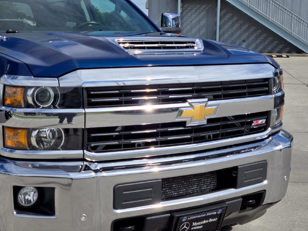 Used 2017 Chevrolet Silverado 3500 LTZ w/ Duramax Plus Package AWD/4WD image 34