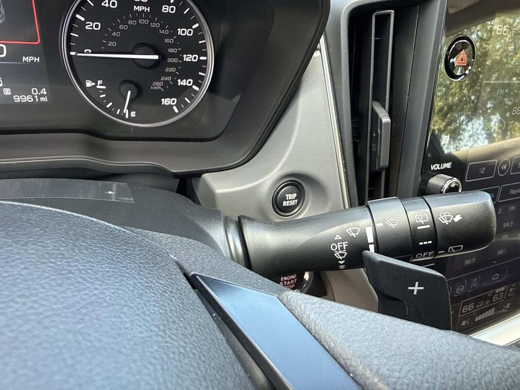 Used 2025 Subaru Crosstrek 2.0i Premium image 38