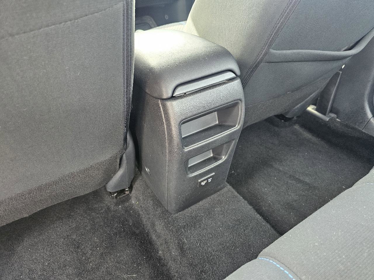Used 2019 Nissan Sentra SR FWD image 24