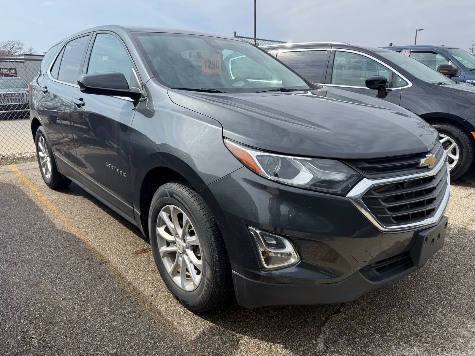 Used 2020 Chevrolet Equinox LT image 1