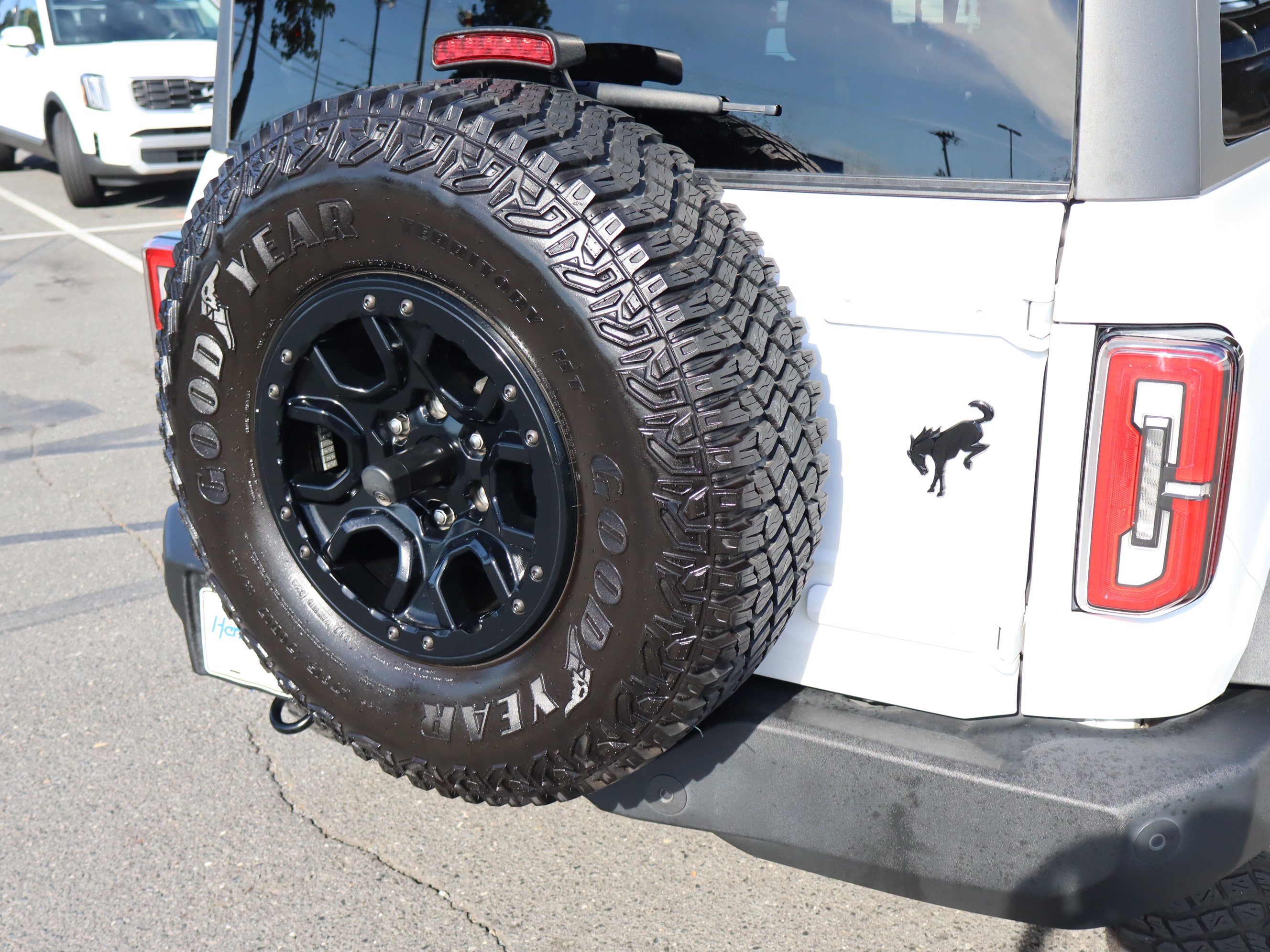 Used 2023 Ford Bronco Wildtrak AWD/4WD image 13
