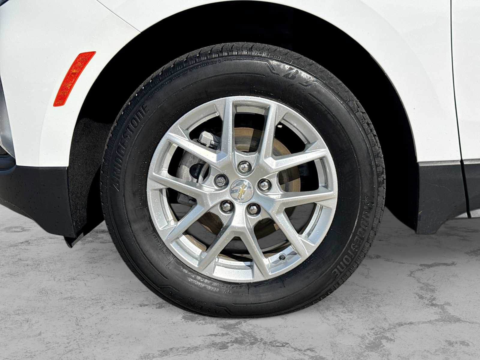 Used 2022 Chevrolet Equinox LT AWD/4WD image 13