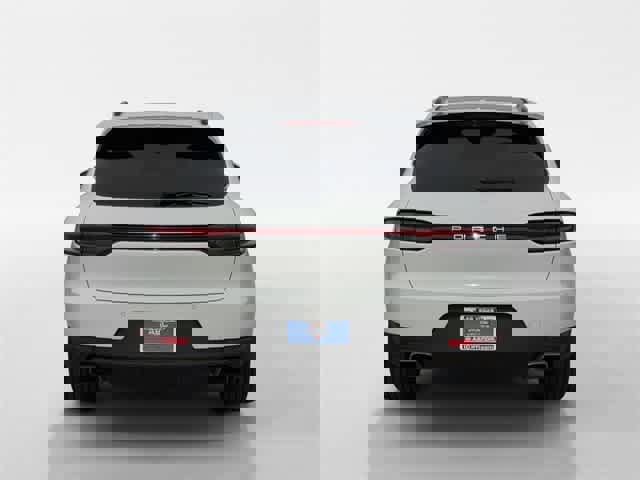 Used 2020 Porsche Macan w/ Premium Package Plus image 11