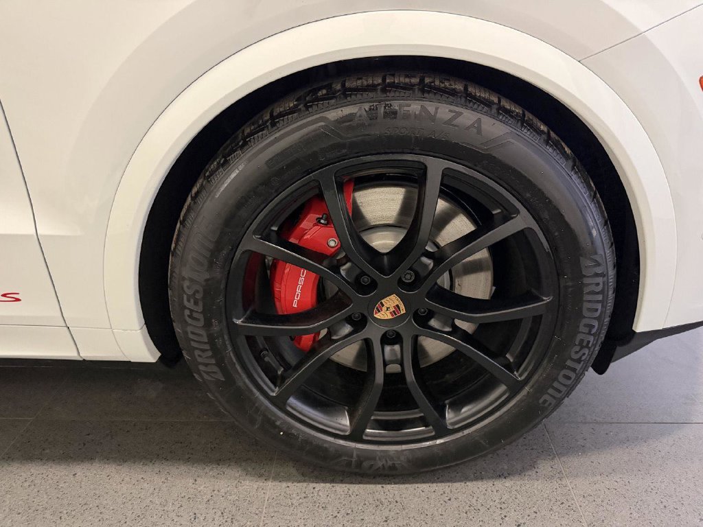 New 2026 Porsche Cayenne S AWD/4WD image 13