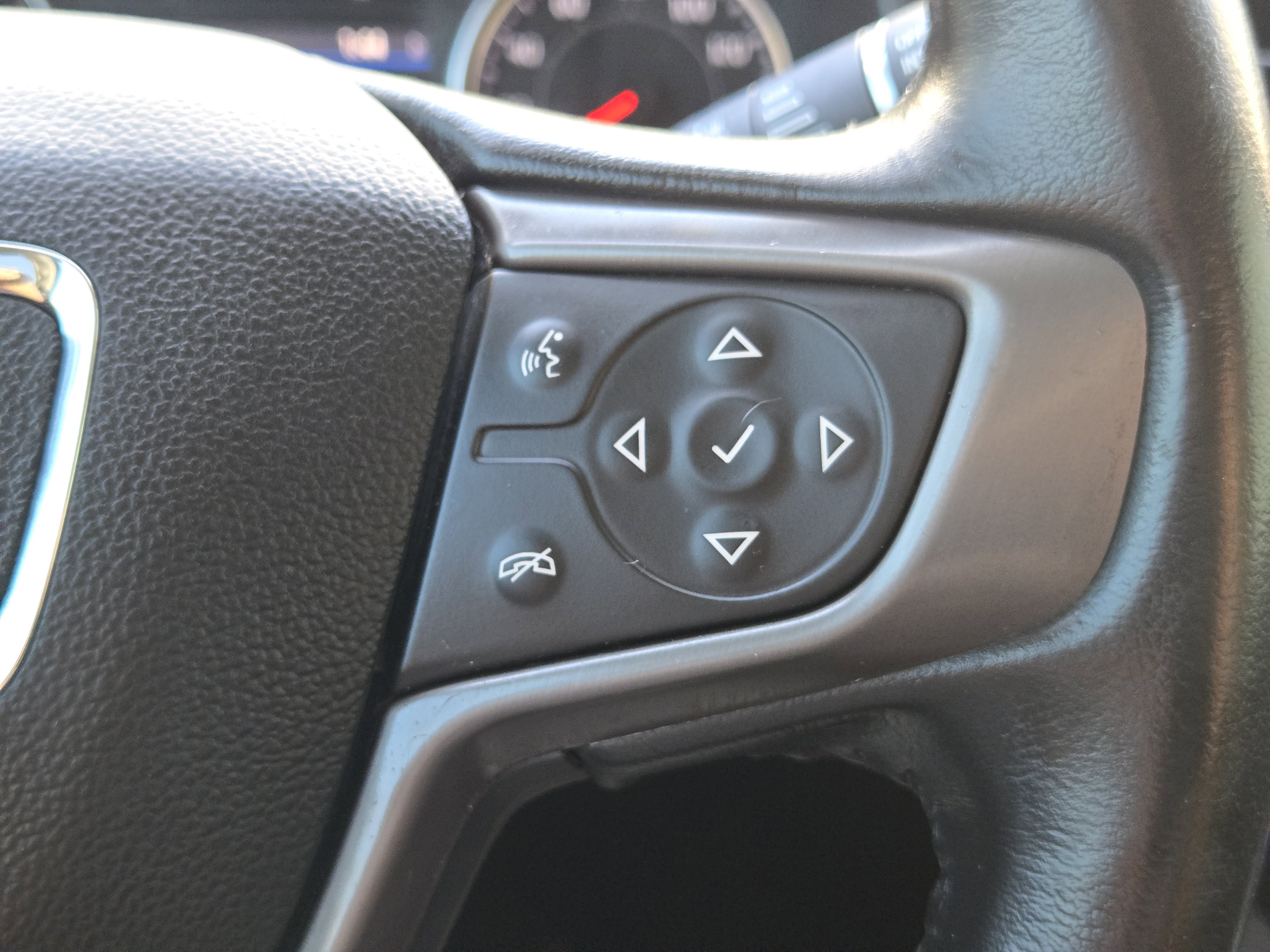 Used 2020 GMC Acadia AT4 w/ Driver Alert Package II image 31