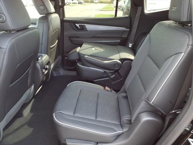 New 2026 Buick Enclave Sport Touring w/ Power Package image 7