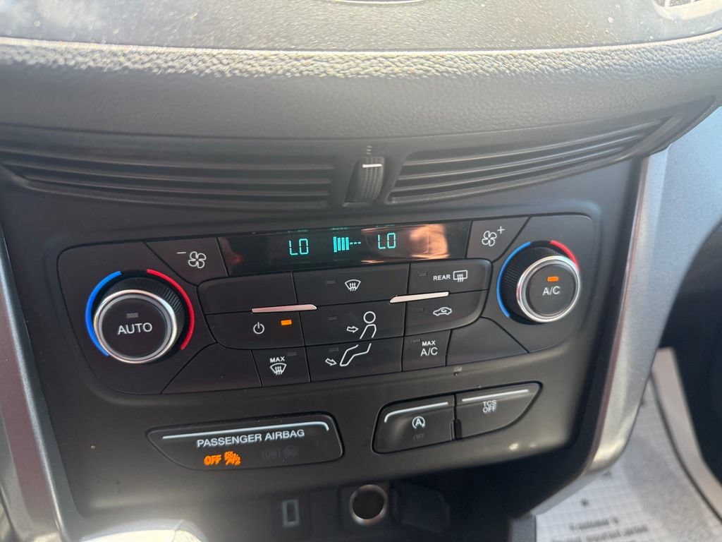Used 2017 Ford Escape SE AWD/4WD image 22