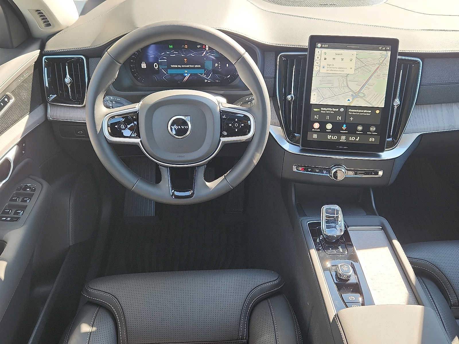 Used 2026 Volvo XC90 B6 Ultra w/ Protection Package AWD/4WD image 11