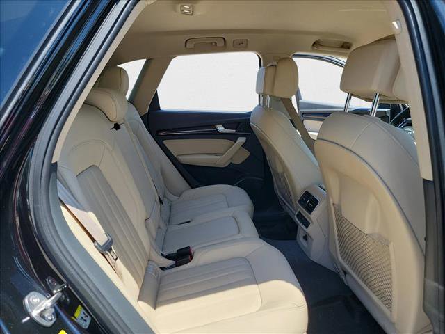 Used 2019 Audi Q5 2.0T Premium image 16