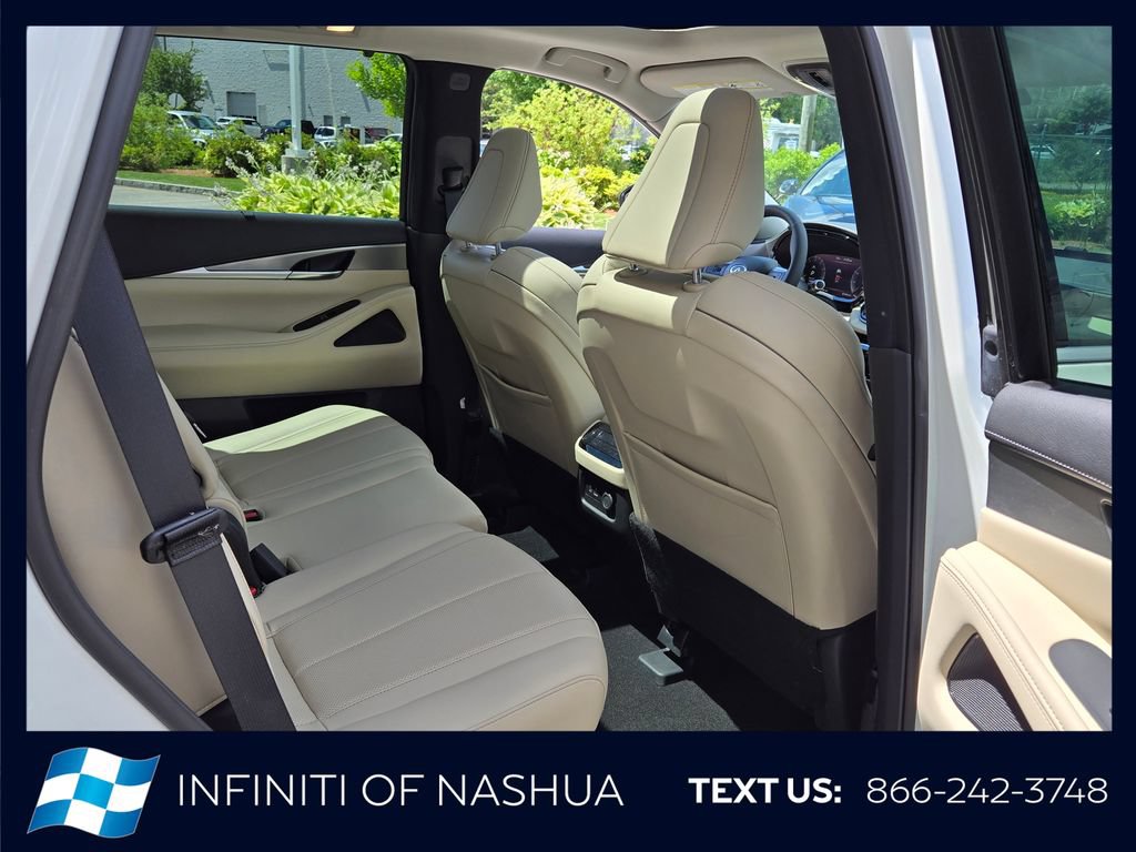 Certified 2023 INFINITI QX60 Luxe w/ Cargo Package AWD/4WD image 18