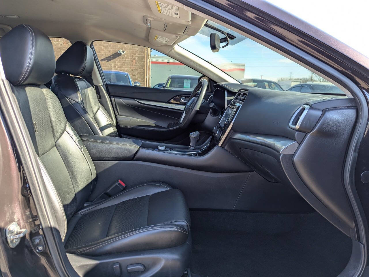 Used 2016 Nissan Maxima 3.5 SV image 15