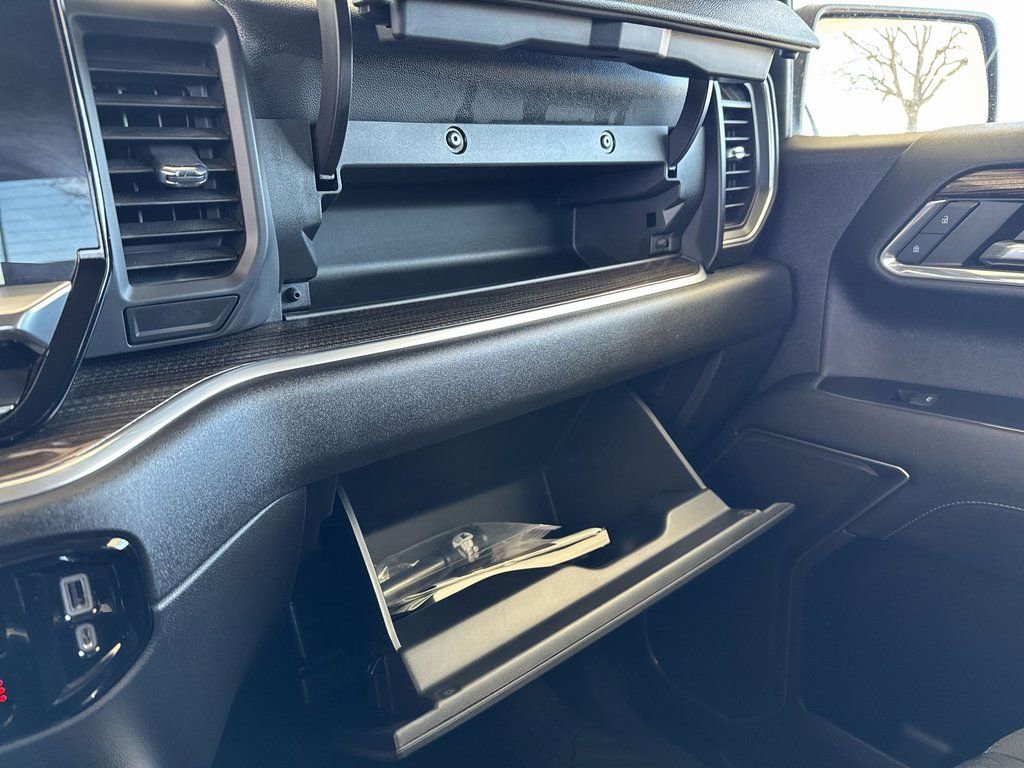 Certified 2023 Chevrolet Silverado 1500 RST image 24