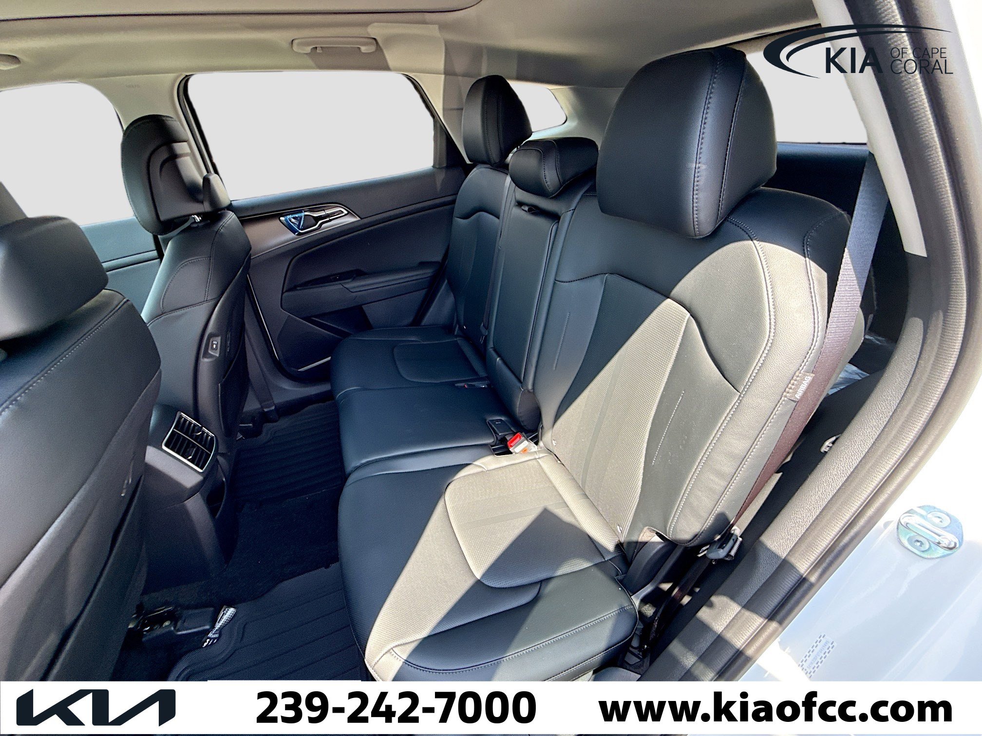 New 2026 Kia Sportage EX image 19