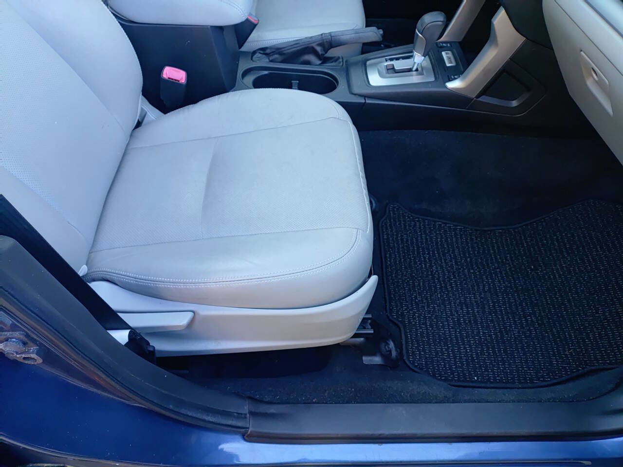 Used 2014 Subaru Forester 2.5i Limited image 17