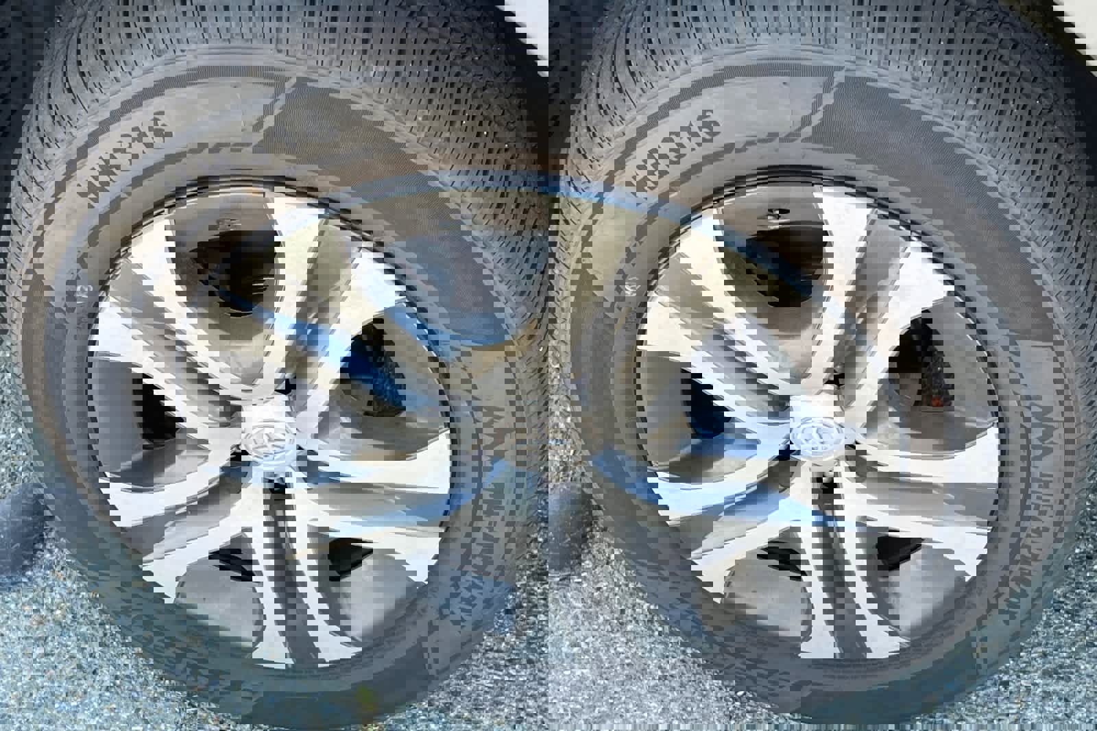 Used 2017 Toyota RAV4 LE w/ All Weather Liner Package FWD image 10