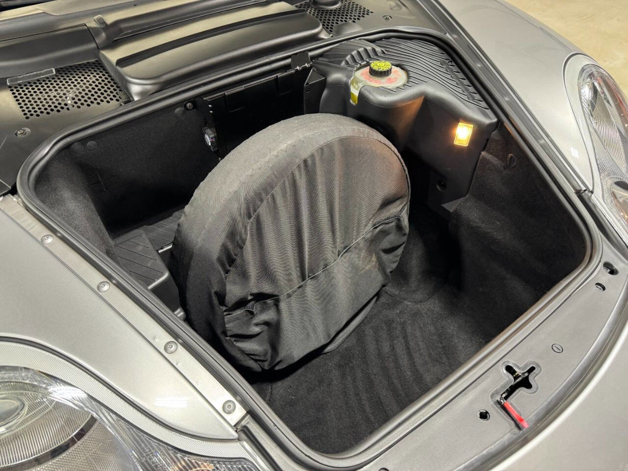 Used 2004 Porsche Boxster S image 32