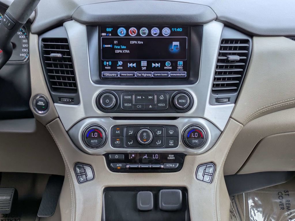 Used 2019 GMC Yukon XL SLT w/ Open Road Package RWD image 17