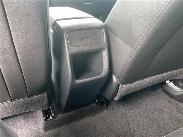 Certified 2025 Chevrolet Trax LT w/ LPO, Blackout Package FWD image 24