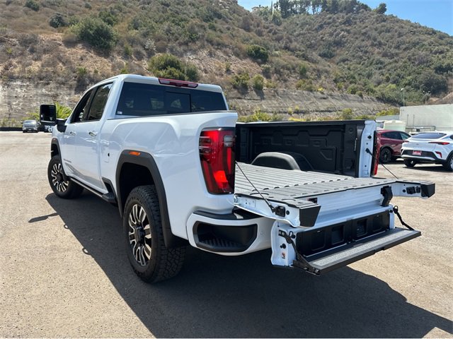 New 2025 GMC Sierra 2500 Denali Ultimate image 32