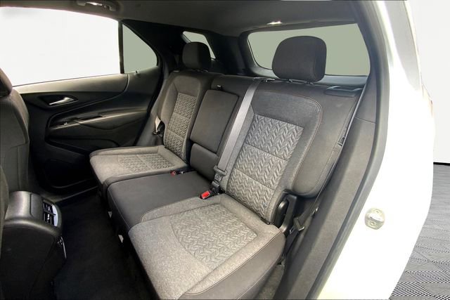 Used 2022 Chevrolet Equinox LT image 16