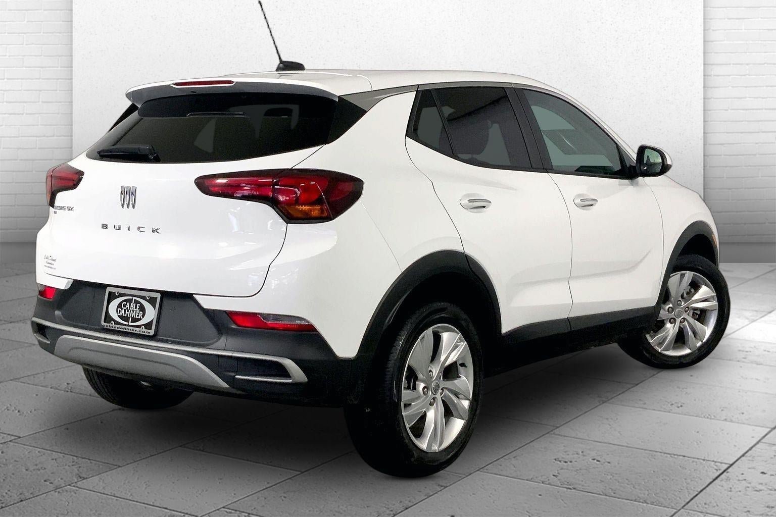 Used 2025 Buick Encore GX Preferred AWD/4WD image 15