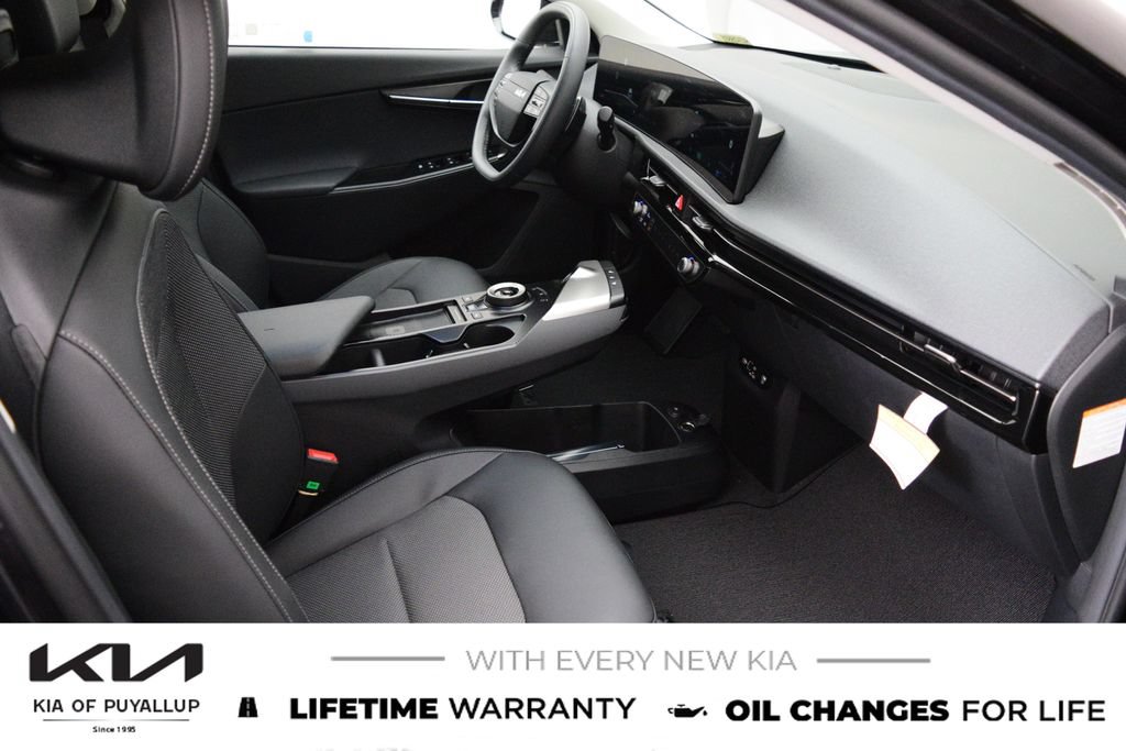 New 2026 Kia EV6 Light AWD/4WD image 17
