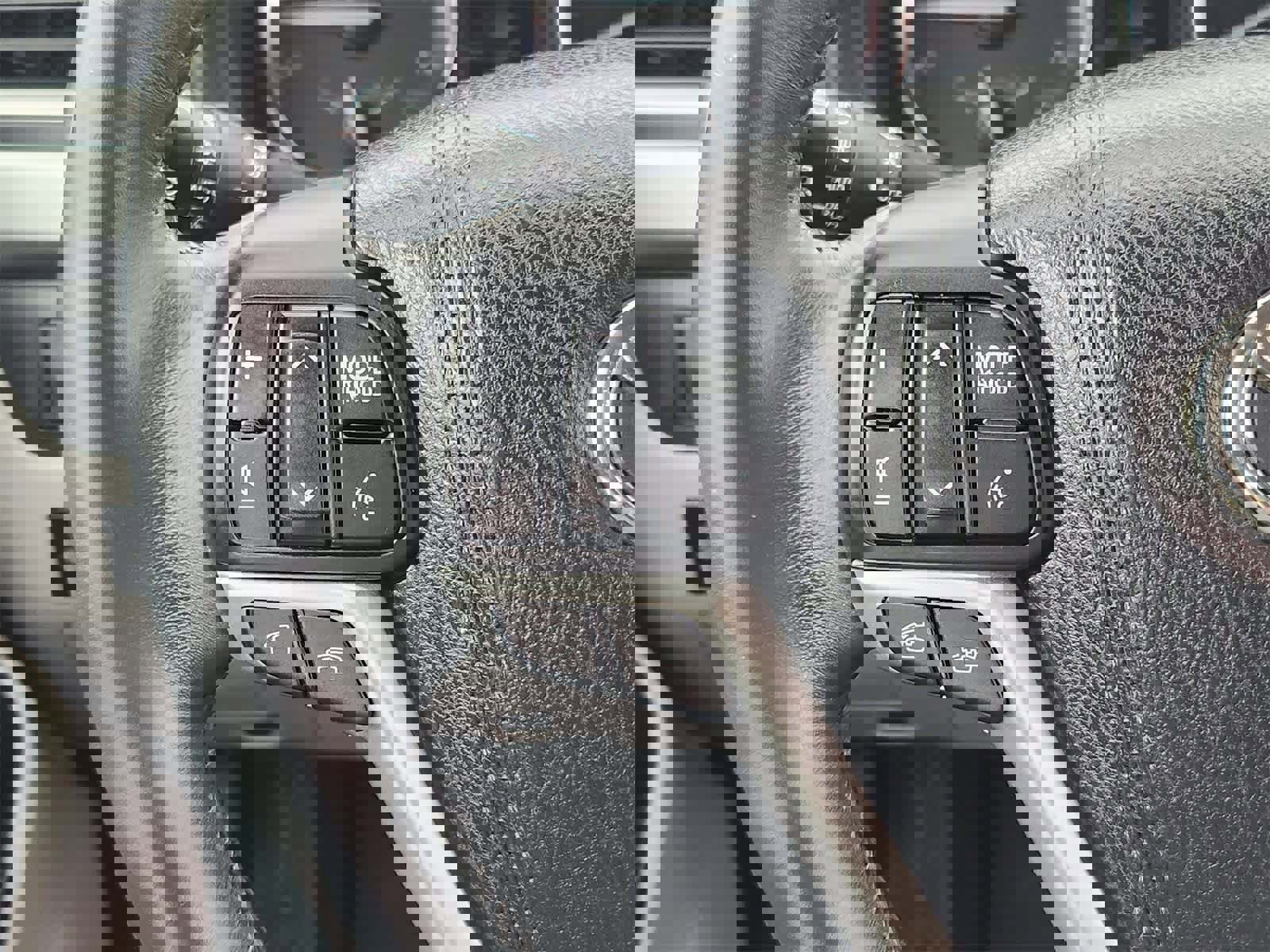 Used 2016 Toyota Highlander XLE image 28