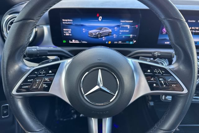 Used 2025 Mercedes-Benz CLA 250 image 25