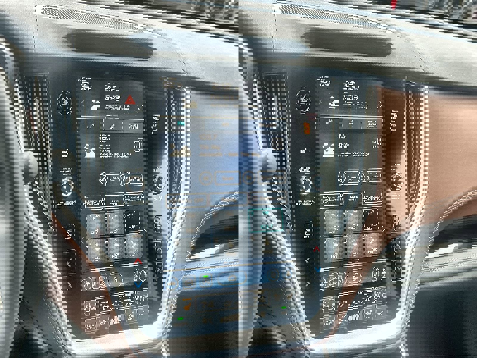 New 2025 Subaru Outback Touring XT image 20