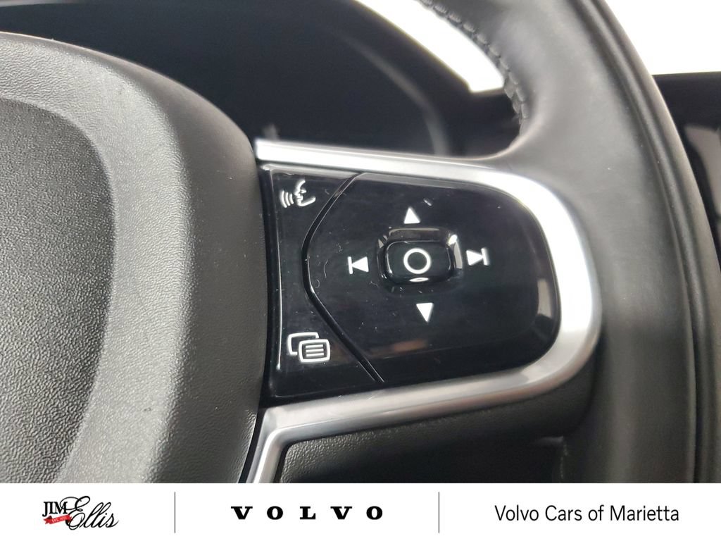 Used 2017 Volvo S90 T6 Inscription w/ Vision Package AWD/4WD image 28