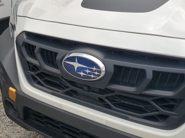 Used 2025 Subaru Outback Wilderness w/ Wilderness Package AWD/4WD image 5