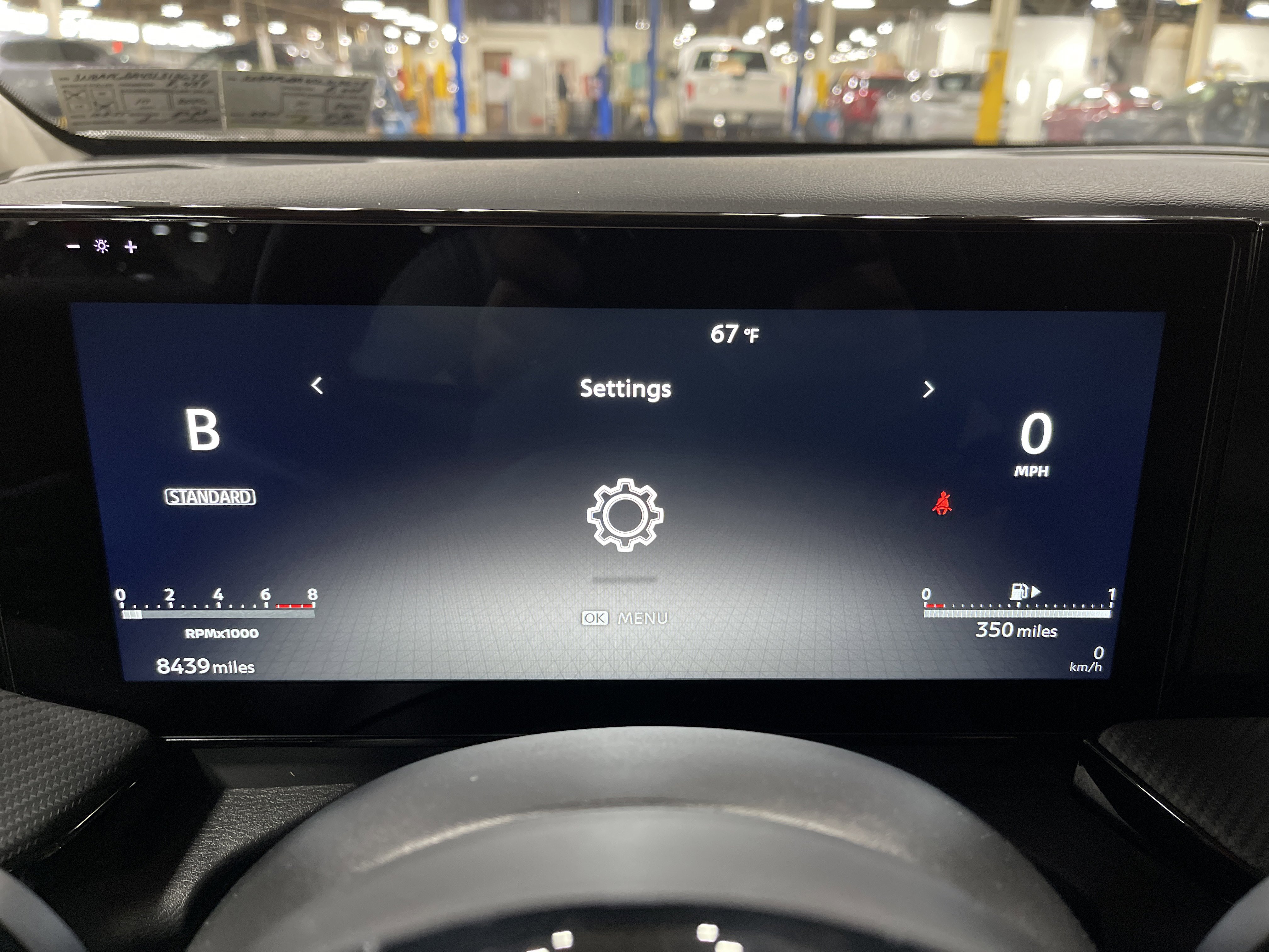 Used 2025 Nissan Kicks SR image 21