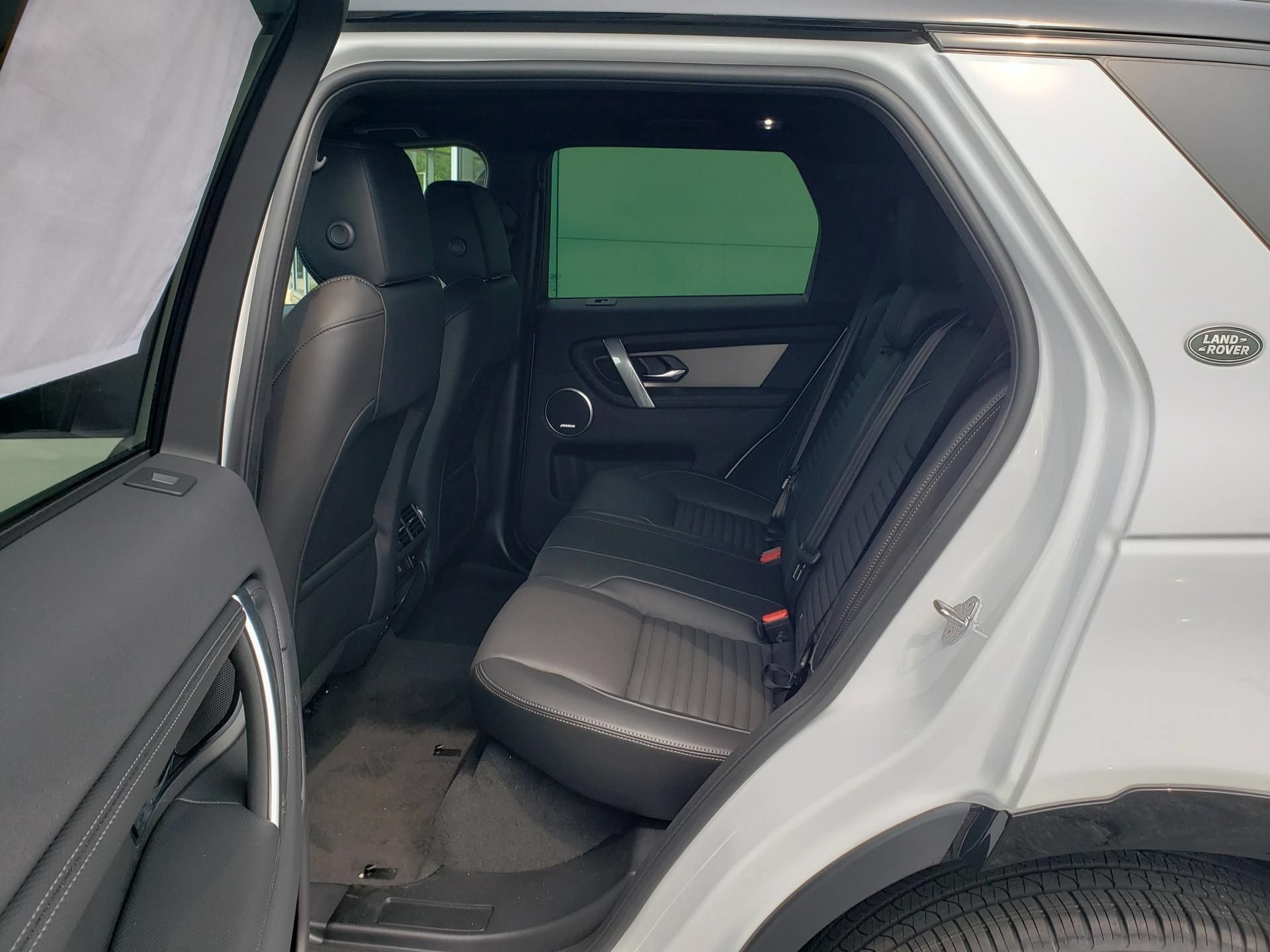 New 2026 Land Rover Discovery Sport Landmark AWD/4WD image 11