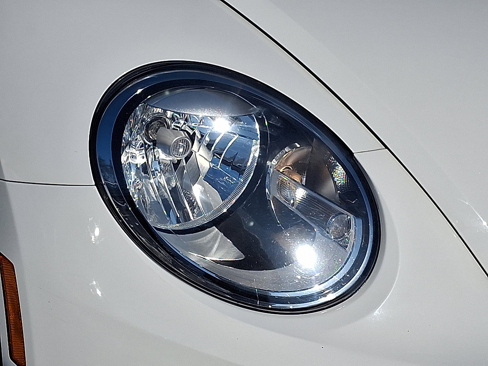 Used 2012 Volkswagen Beetle Turbo image 9