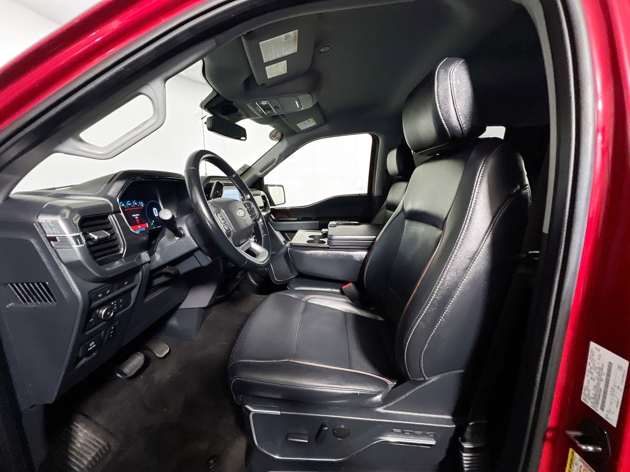 Used 2022 Ford F150 Lariat AWD/4WD image 14