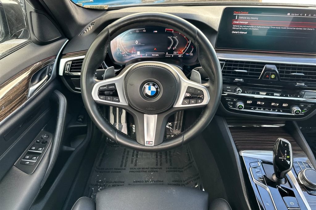 Used 2023 BMW 530i w/ M Sport Package RWD image 15