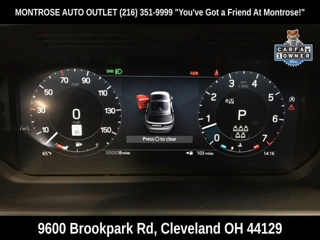 Used 2024 Land Rover Discovery Dynamic SE image 17