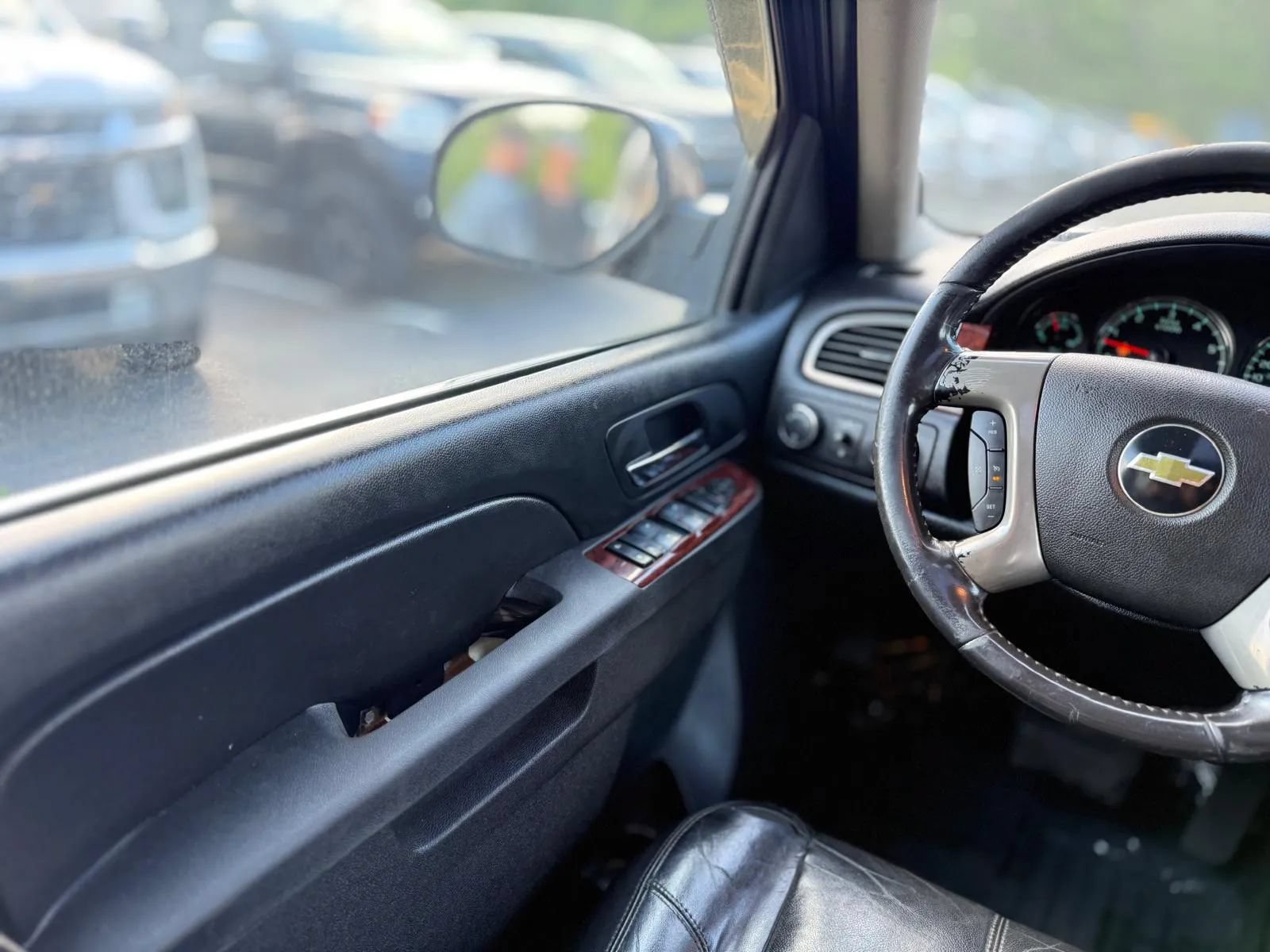 Used 2011 Chevrolet Tahoe LT AWD/4WD image 19