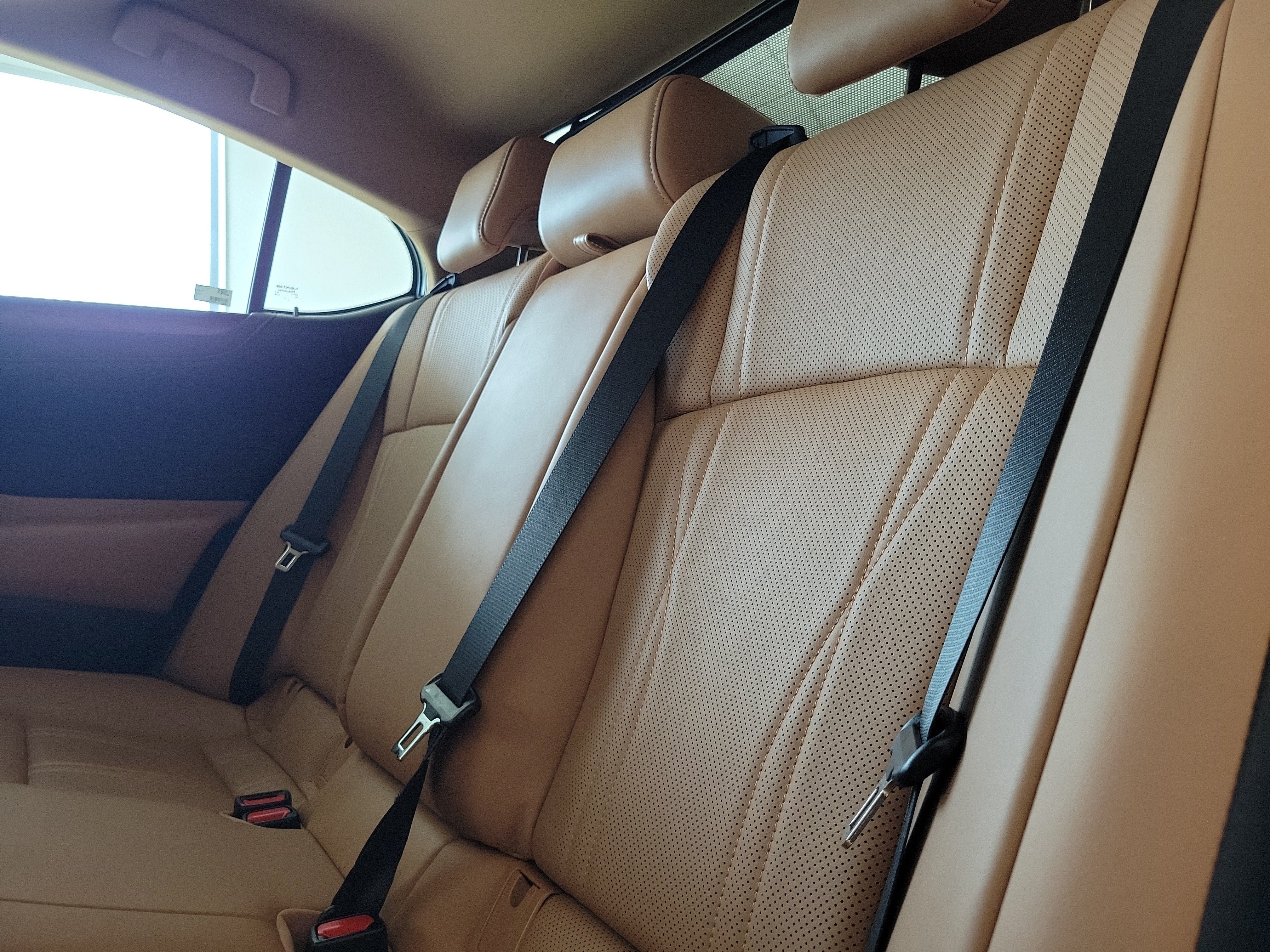 Used 2024 Lexus ES 300h w/ Technology Package FWD image 13
