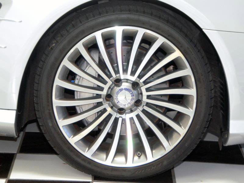 Used 2016 Mercedes-Benz SL 550 550 w/ Driver Assistance Package image 15