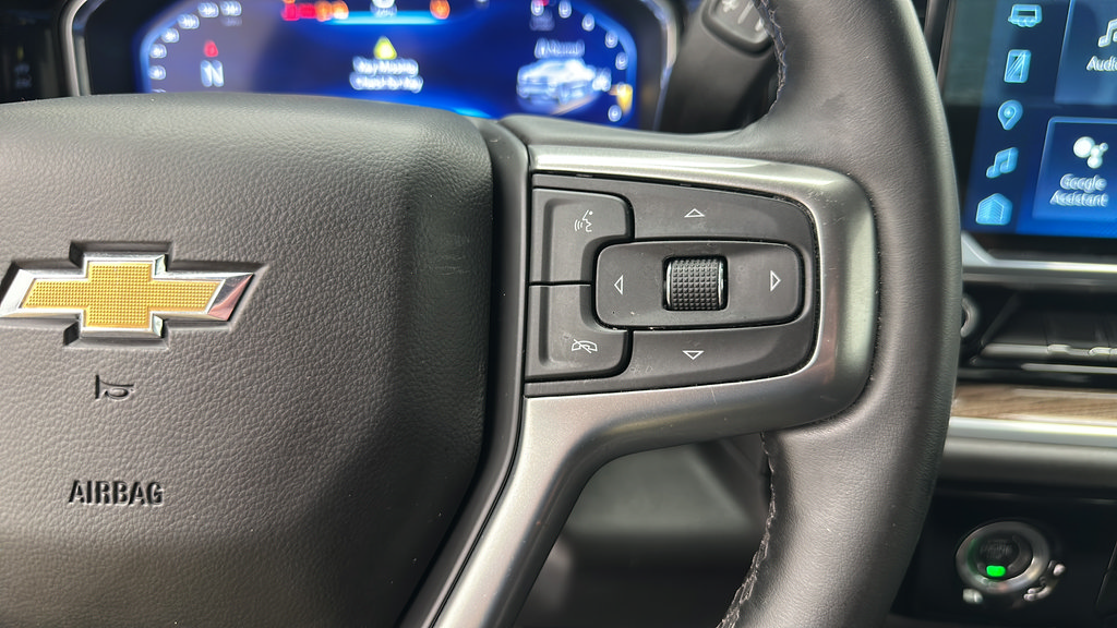 Used 2024 Chevrolet Silverado 1500 LT AWD/4WD image 21