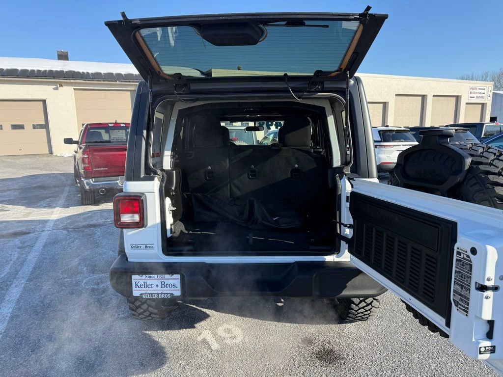 Certified 2023 Jeep Wrangler Willys image 29