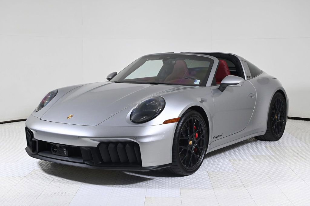 Certified 2025 Porsche 911 Targa 4 GTS image 1