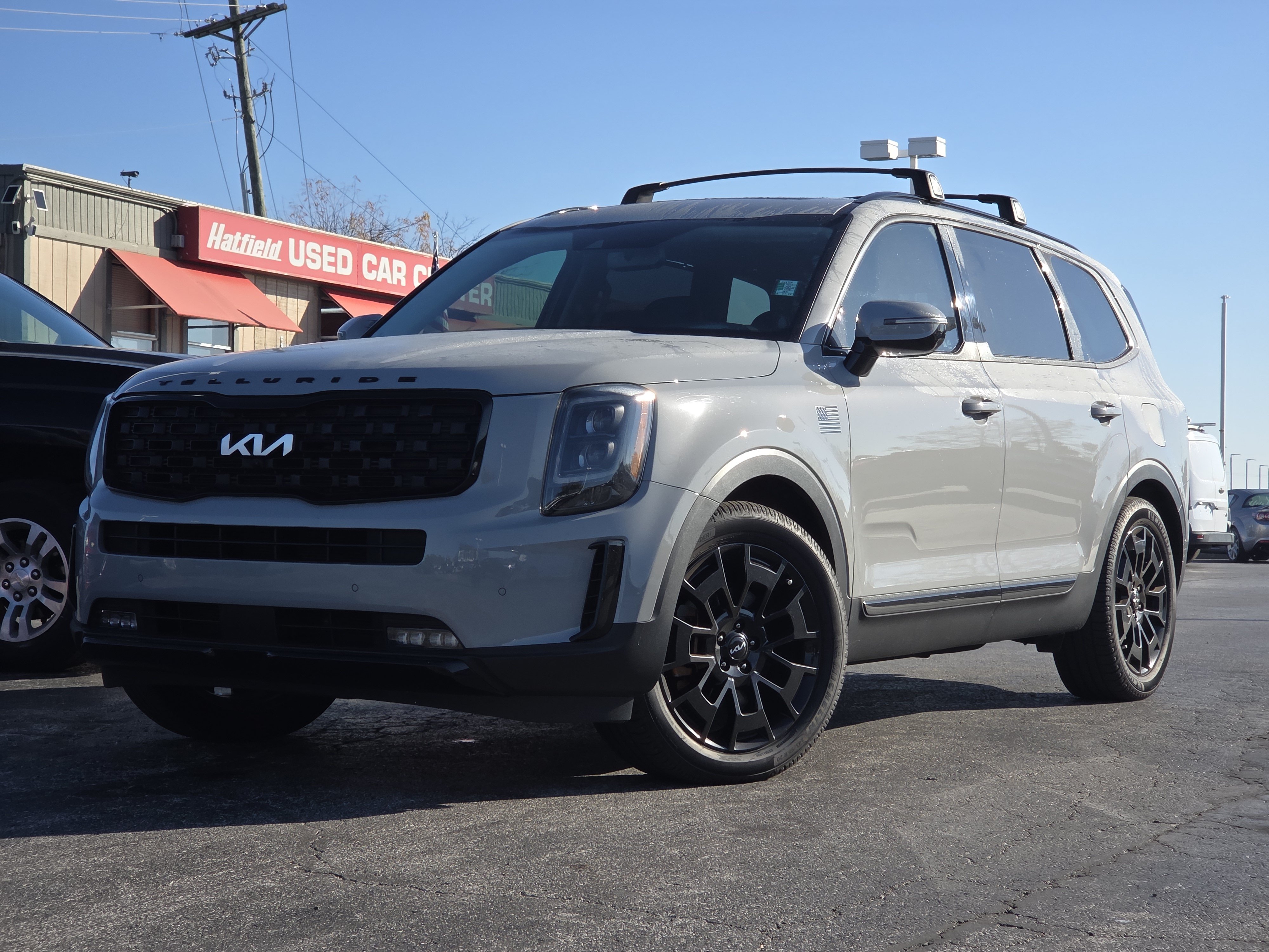 Used 2022 Kia Telluride SX w/ SX Prestige Package AWD/4WD image 2