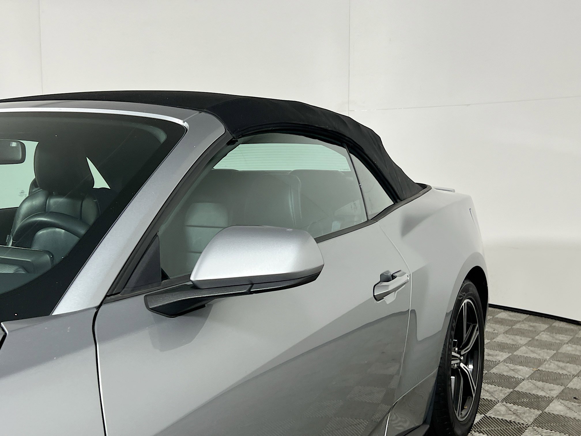 Used 2024 Ford Mustang Premium RWD image 13