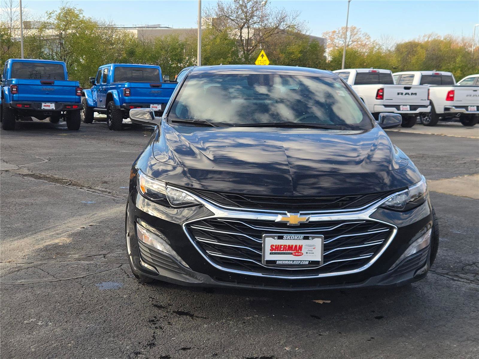 Used 2024 Chevrolet Malibu LT image 4