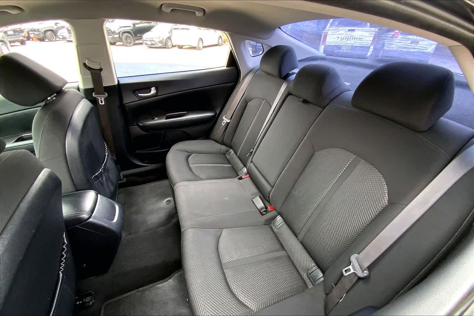 Used 2018 Kia Optima LX FWD image 19