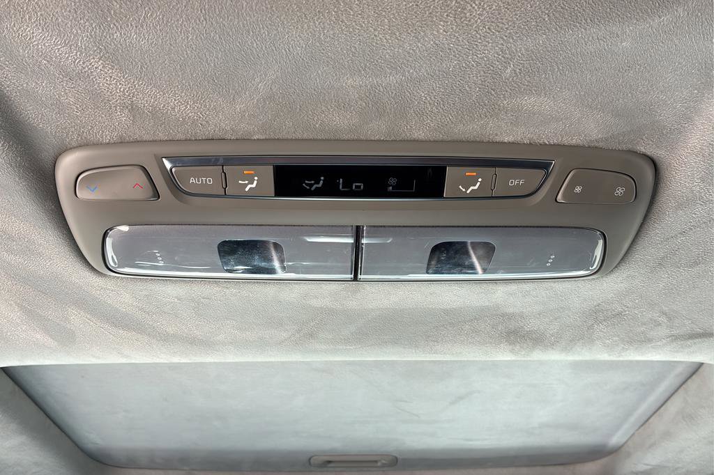 Used 2021 Kia Telluride SX w/ SX Prestige Package AWD/4WD image 32
